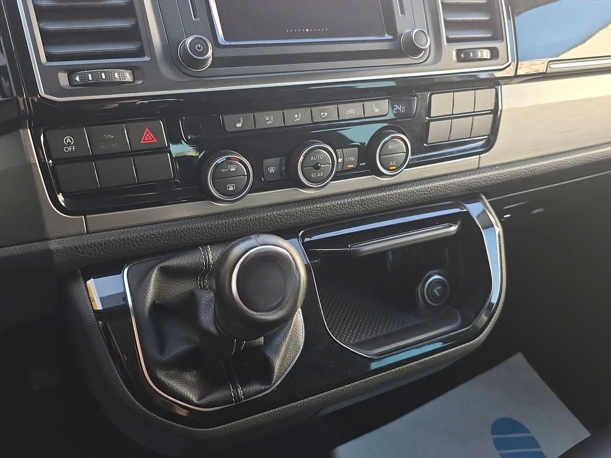 Volkswagen T6 Multivan TDI STNDHZ  ACC 8 SITZER AHK LED NAV foto 24