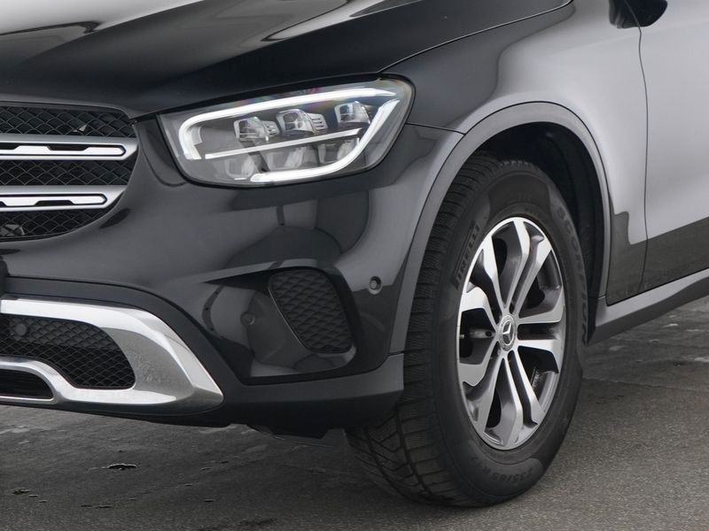 Mercedes-Benz GLC 200 d 4M APPLE+AHK+KAMERA+LED+EASYPACK foto 4