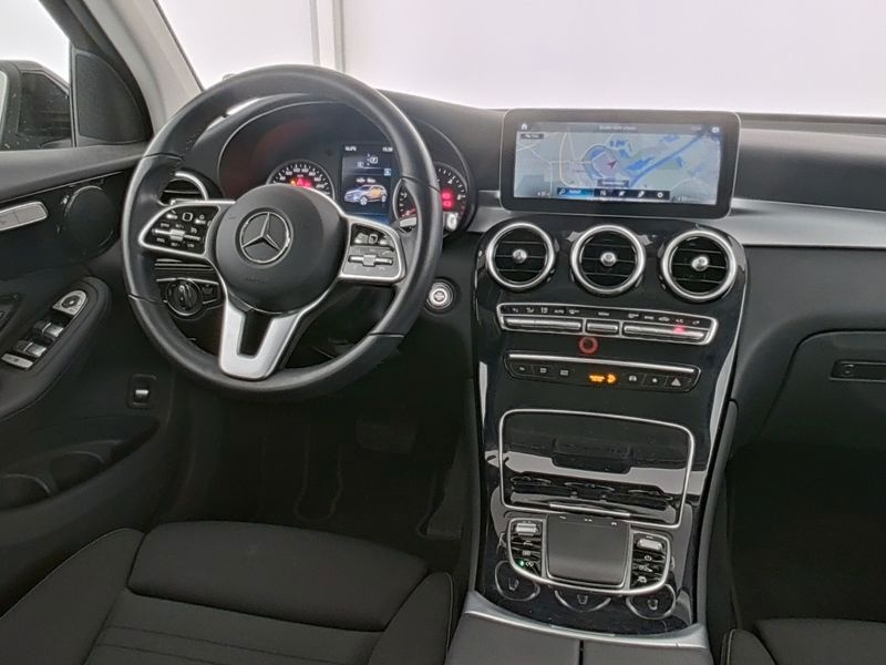 Mercedes-Benz GLC 200 d 4M APPLE+AHK+KAMERA+LED+EASYPACK foto 6