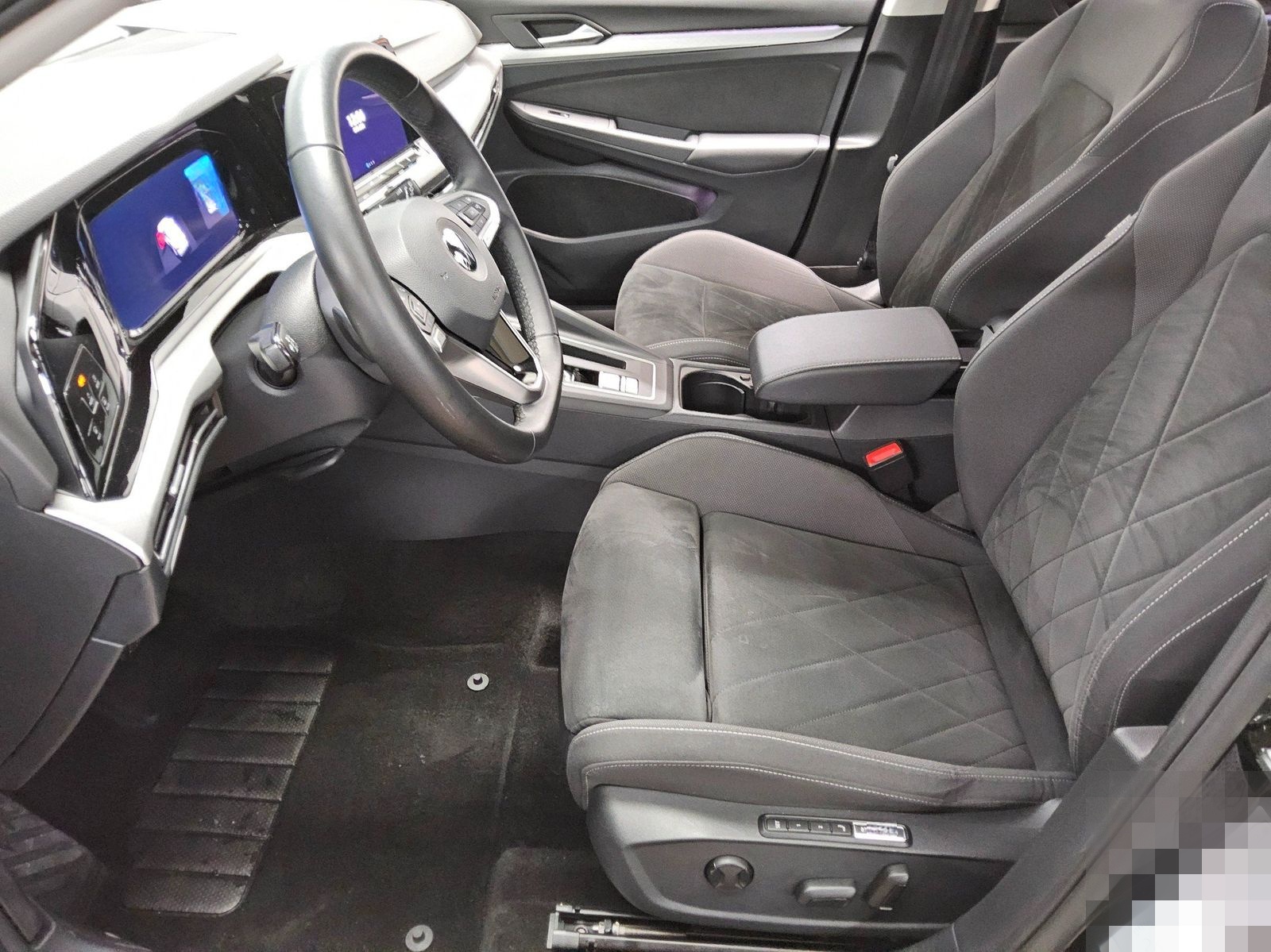 Volkswagen Golf-8 Var. 2.0 TDI Life Navi LED DC RfK ACC Shz foto 9