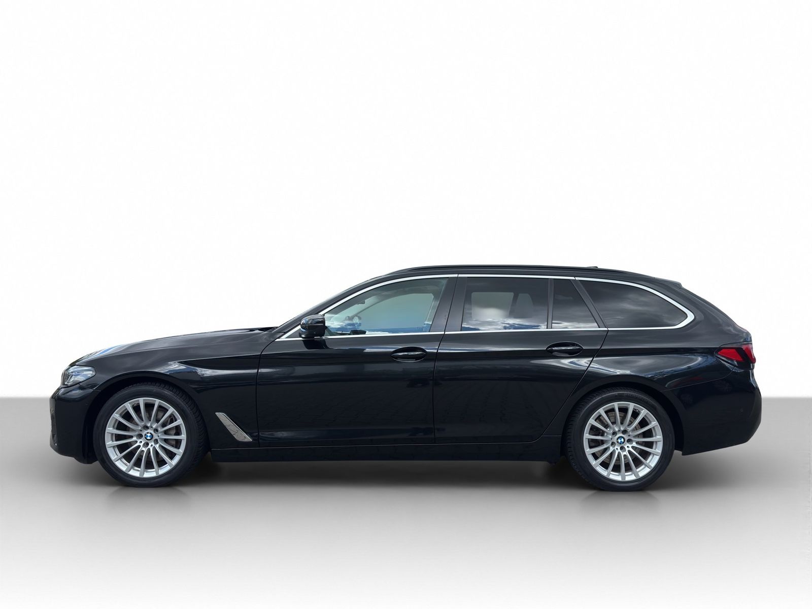 BMW 540i xDrive Touring Park/DrivAs+ Pano 4xKlima foto 16