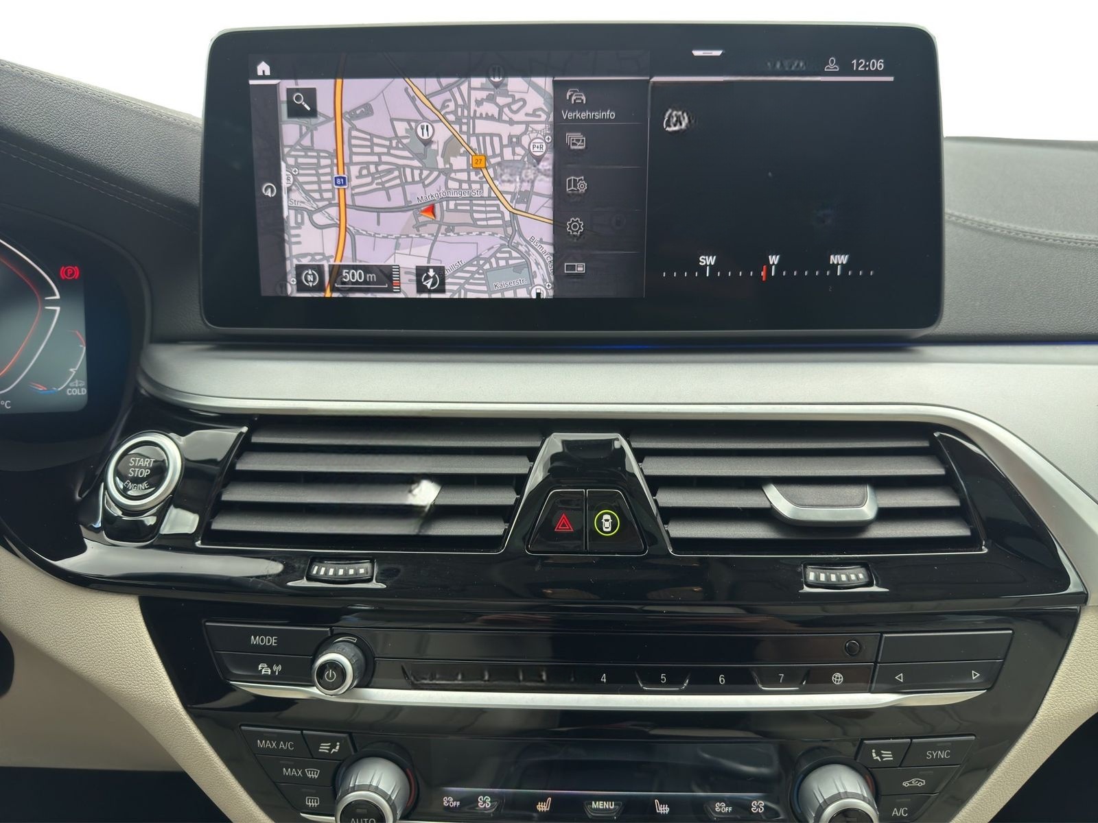 BMW 540i xDrive Touring Park/DrivAs+ Pano 4xKlima foto 9