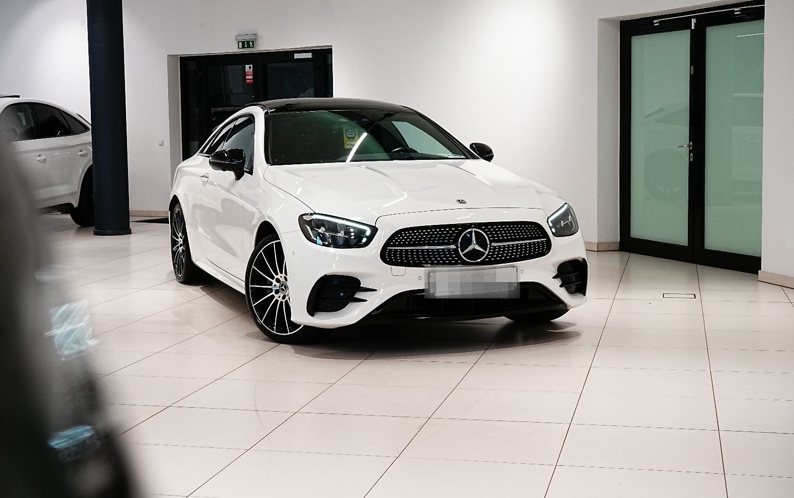 Mercedes-Benz E 220D COUPE|AMG|NIGHT|SOFT|CARBON|360|BURM|PANO foto 7