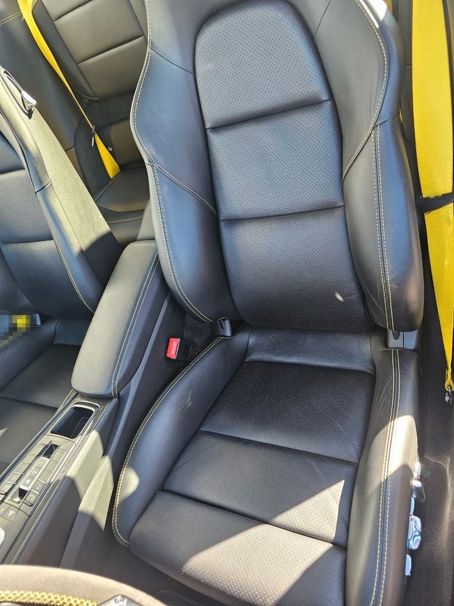 Porsche 911 Turbo S Porsche Exclusive BOSE Keramik Carbo foto 13