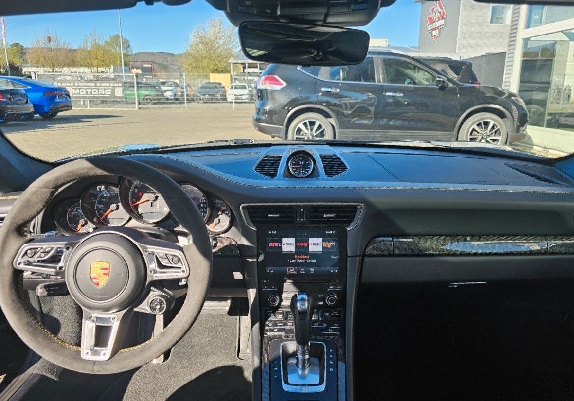 Porsche 911 Turbo S Porsche Exclusive BOSE Keramik Carbo foto 16