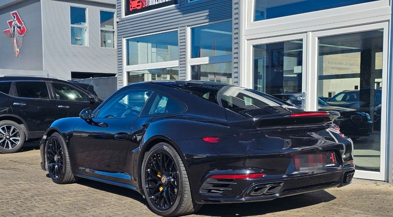 Porsche 911 Turbo S Porsche Exclusive BOSE Keramik Carbo foto 8