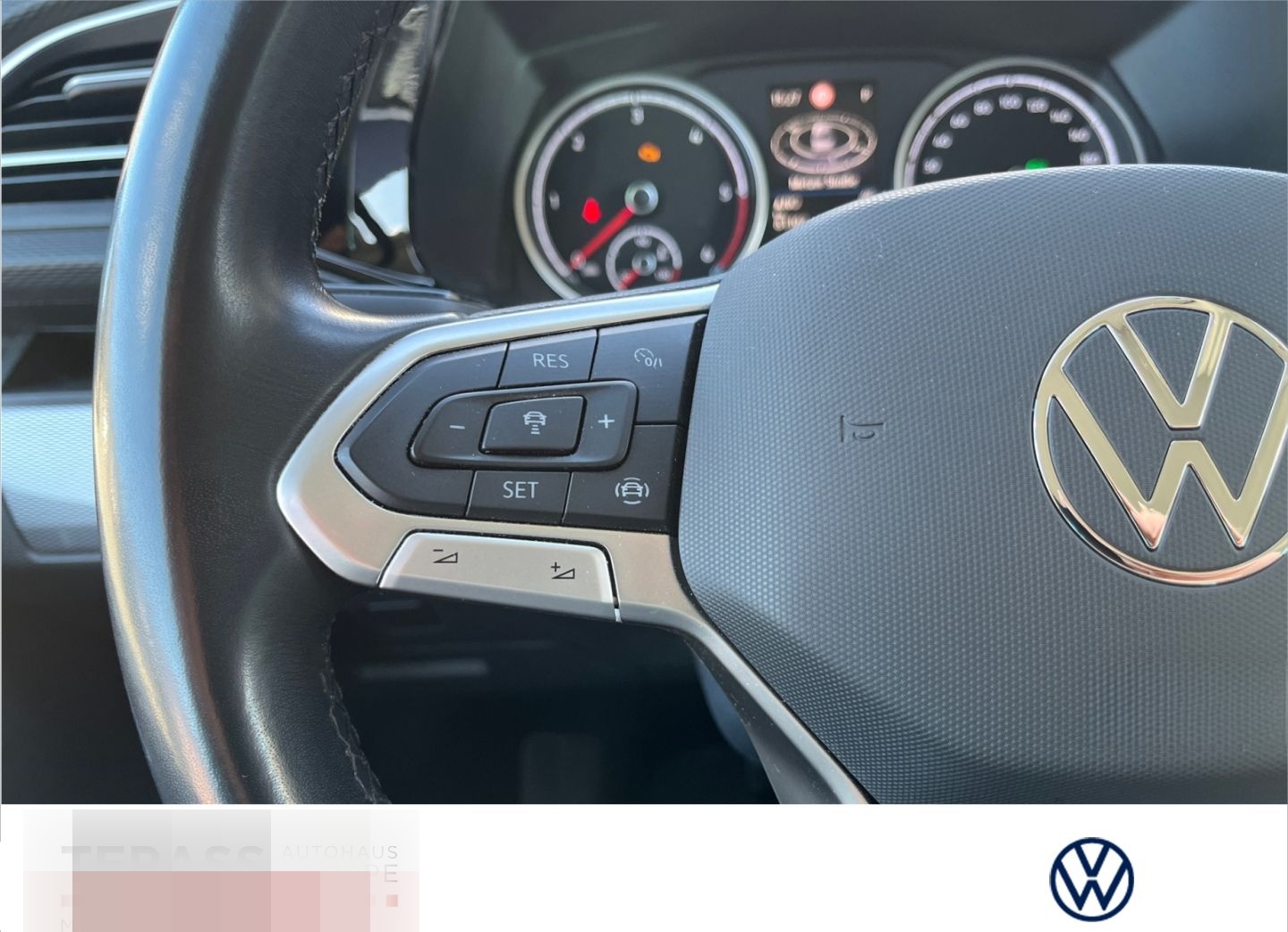 Volkswagen T6.1 Multivan 2.0l TDI Generation Six ACC NAVI K foto 11