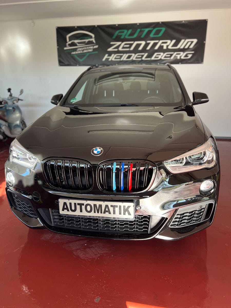 BMW X1 X Drive 28i M-Sport-Line Navi LED Panorama