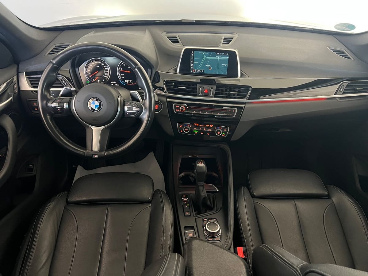 BMW X1 X Drive 28i M-Sport-Line Navi LED Panorama foto 13