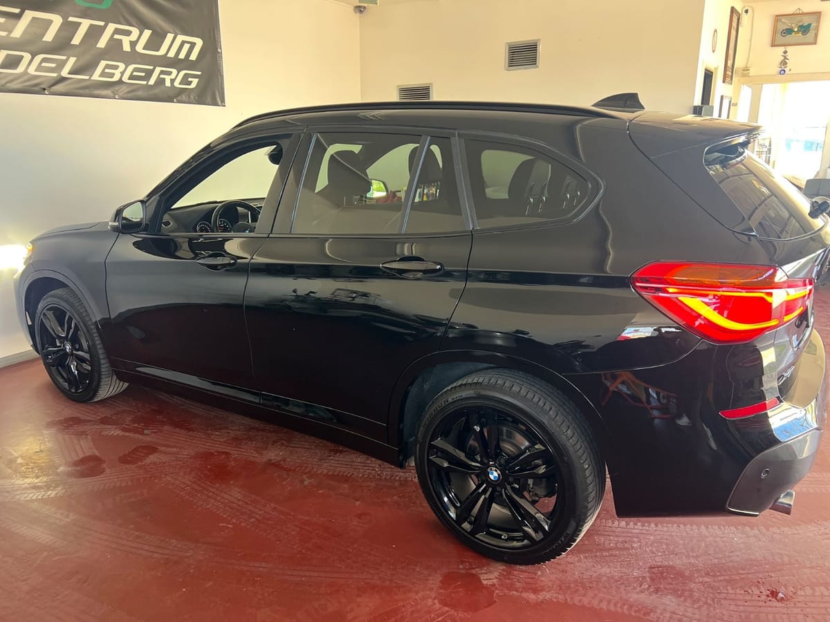 BMW X1 X Drive 28i M-Sport-Line Navi LED Panorama foto 20