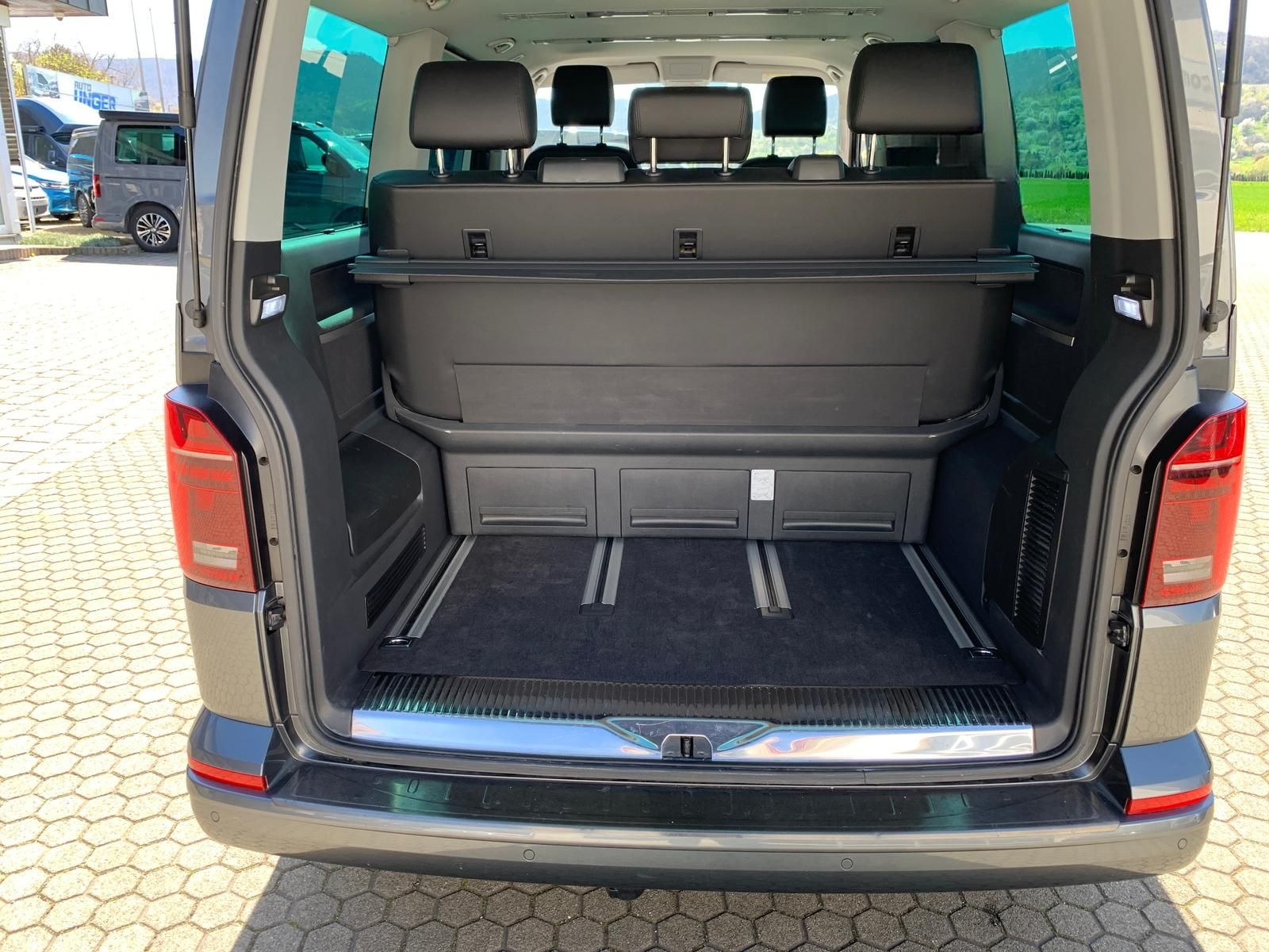 Volkswagen T6.1 Multivan Cruise DSG LED ACC Navi SHZ Kamera foto 17