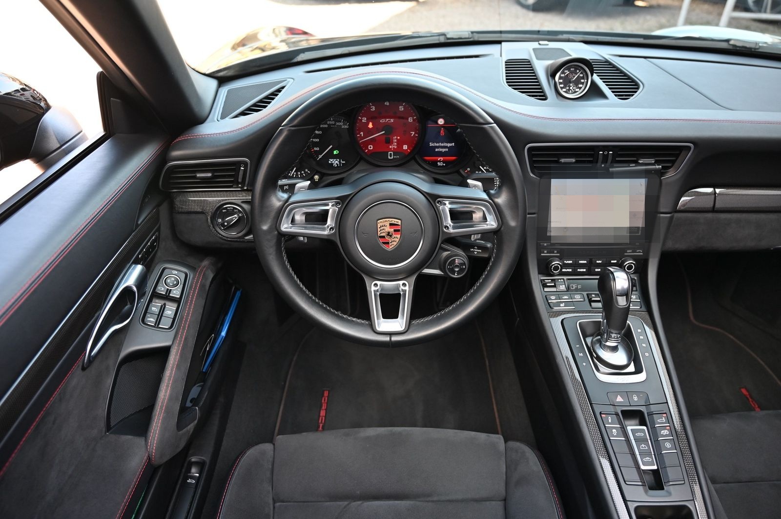 Porsche 911 Carrera 4 GTS Cabrio 1.Hd*CARBON*Unfallfrei! foto 2