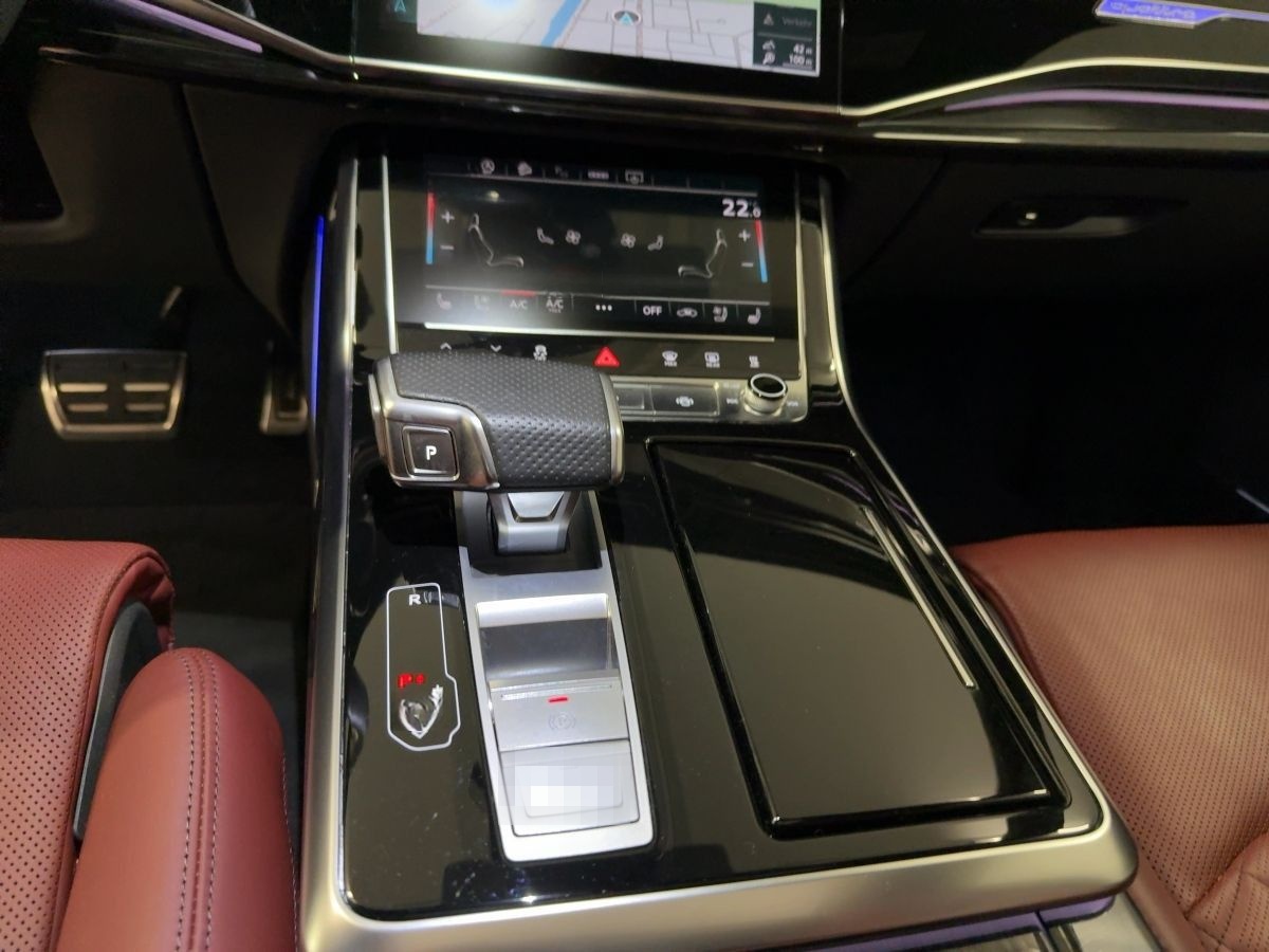 Audi SQ8 4.0 TFSI qu.tiptr. STZHZG MATRIX 360° NACHTS foto 19