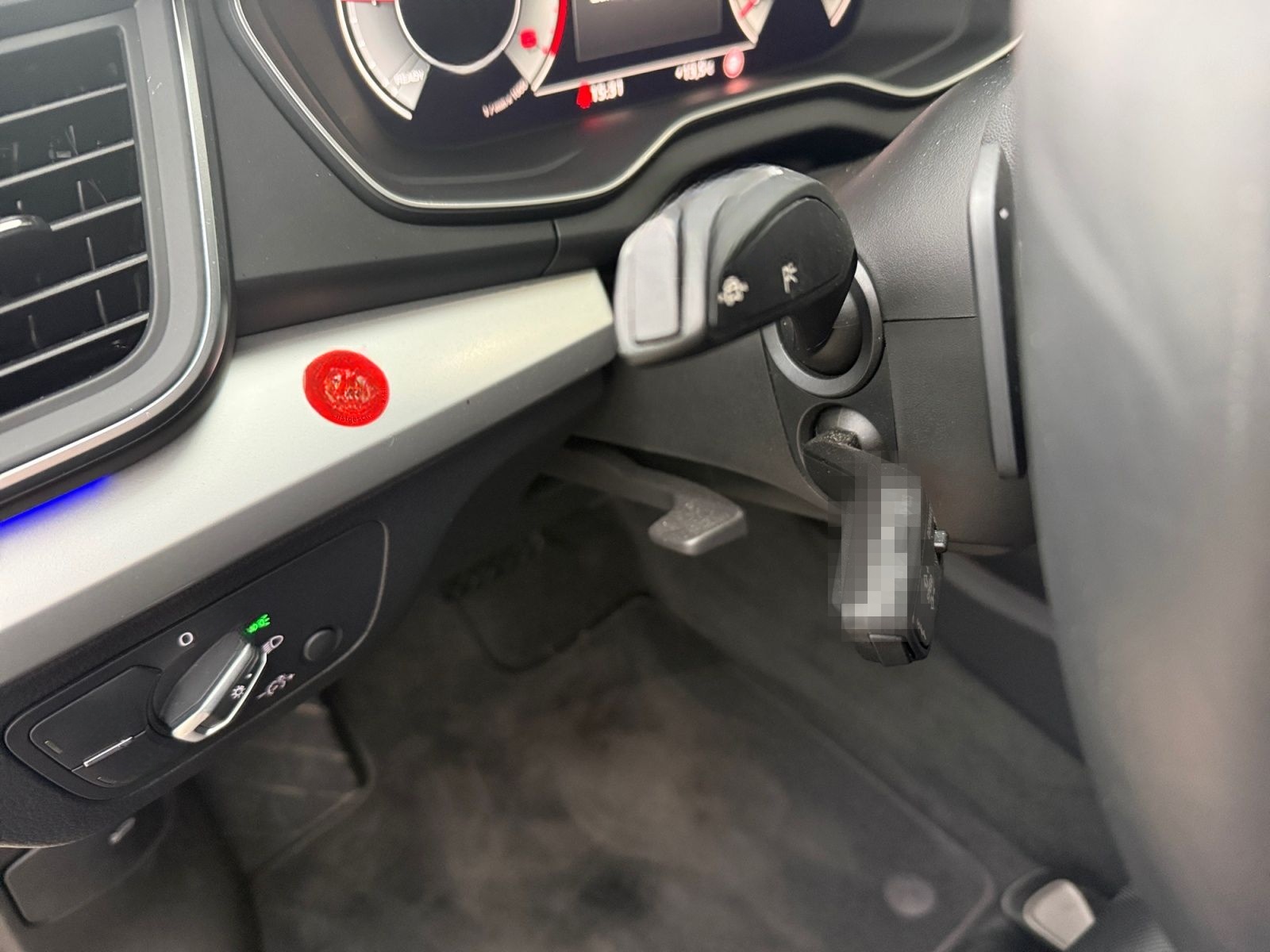 Audi Q5 40 2.0 TDI quattro AHK RFK ACC Navi Pano Matr foto 17