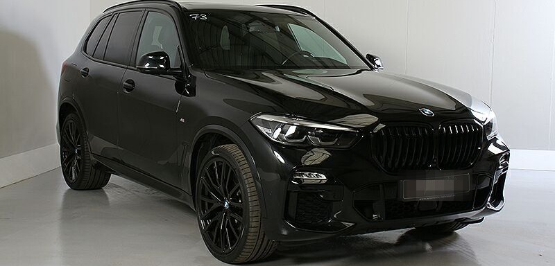 BMW X5 xDr. 30dA M Sportpaket LiveCockpit Panor foto 2