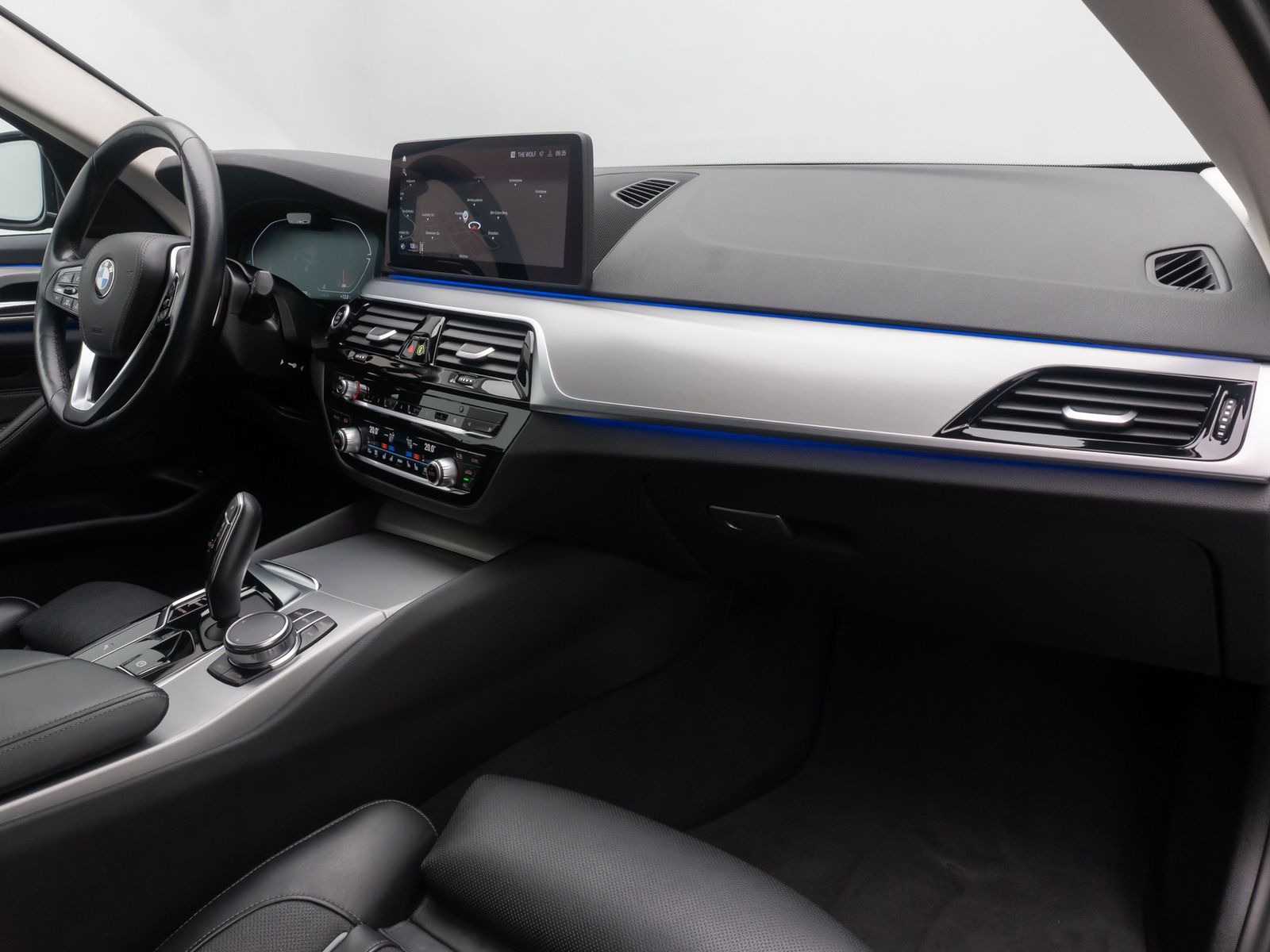 BMW 520d xD  Kamera Laser HUD DAB AHK Komfort Alarm foto 25