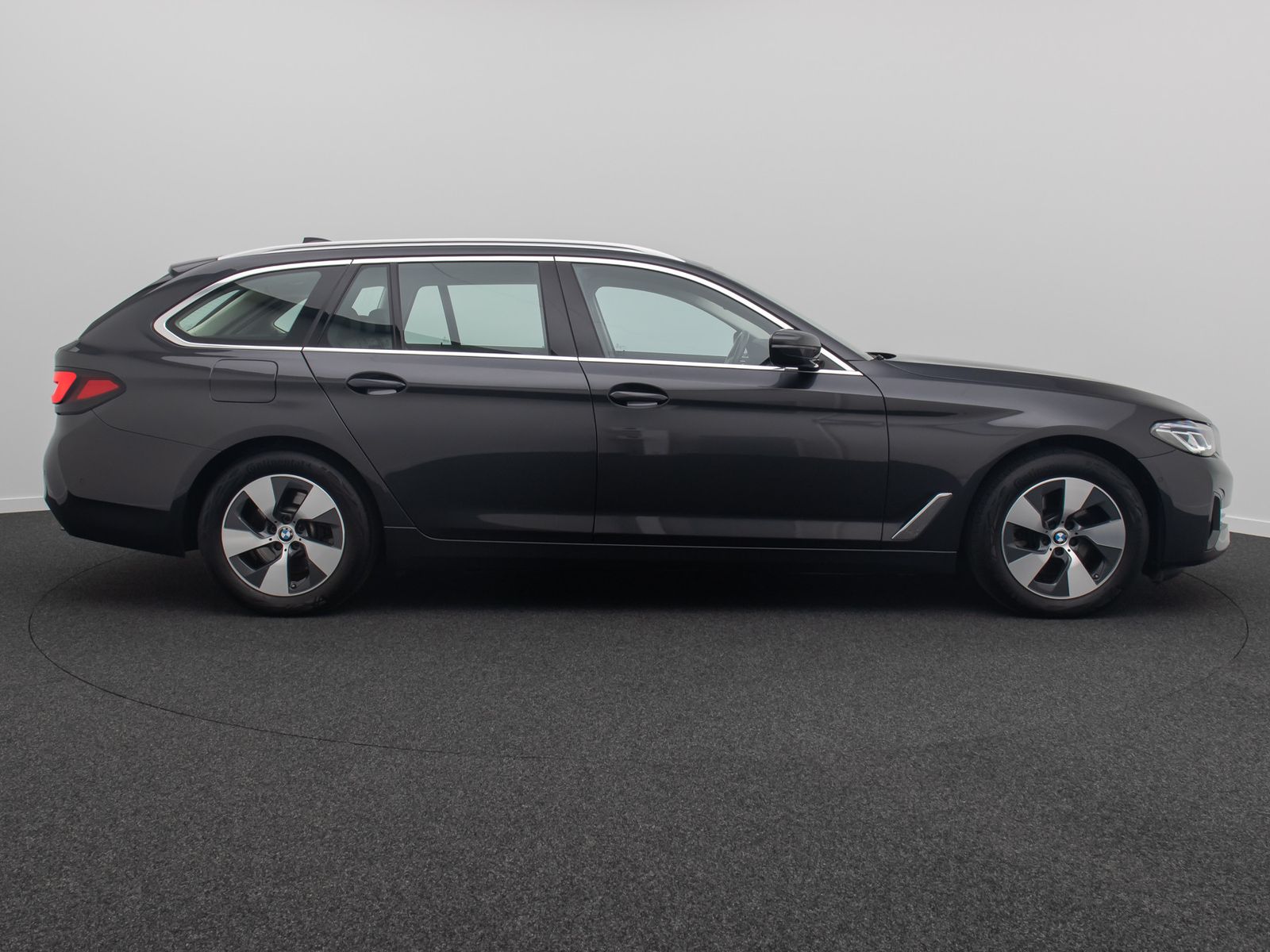 BMW 520d xD  Kamera Laser HUD DAB AHK Komfort Alarm foto 5