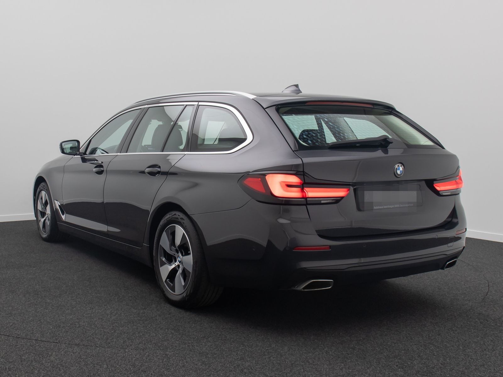 BMW 520d xD  Kamera Laser HUD DAB AHK Komfort Alarm foto 9