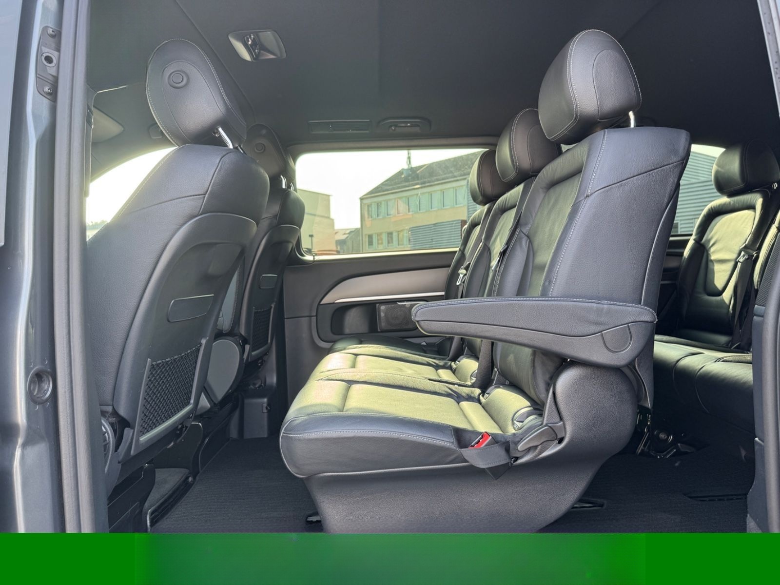Mercedes-Benz V 300d AMG-LINE AVANTGARDE EDITION lang AIRMATIC foto 23