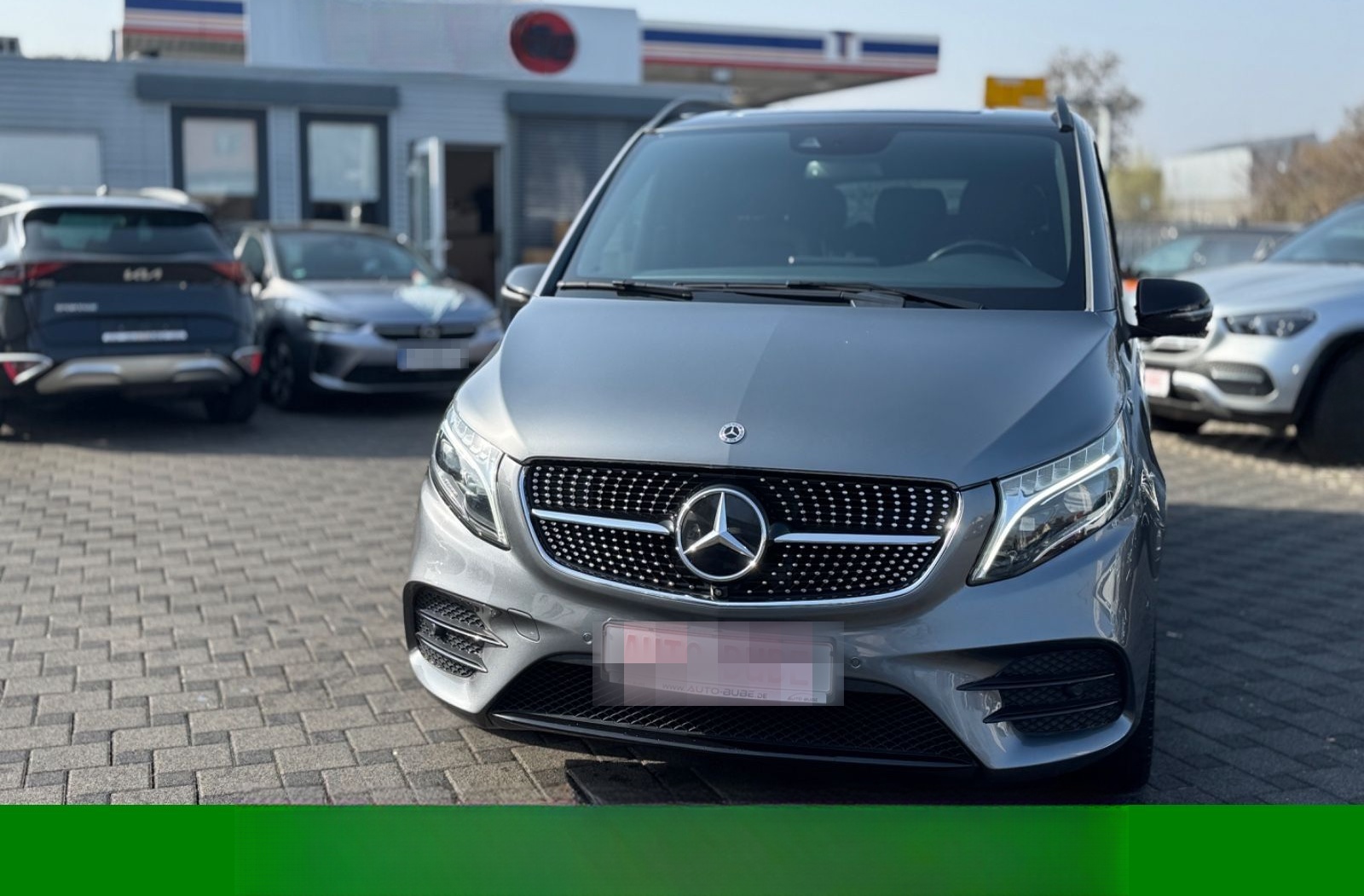 Mercedes-Benz V 300d AMG-LINE AVANTGARDE EDITION lang AIRMATIC foto 10