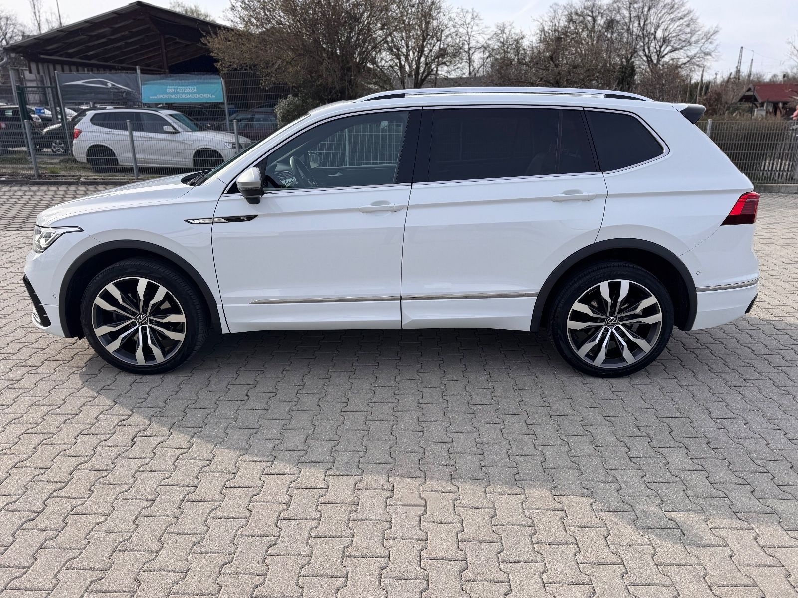 Volkswagen Tiguan Allspace R-Line 4Motion Garantie 2028 foto 2