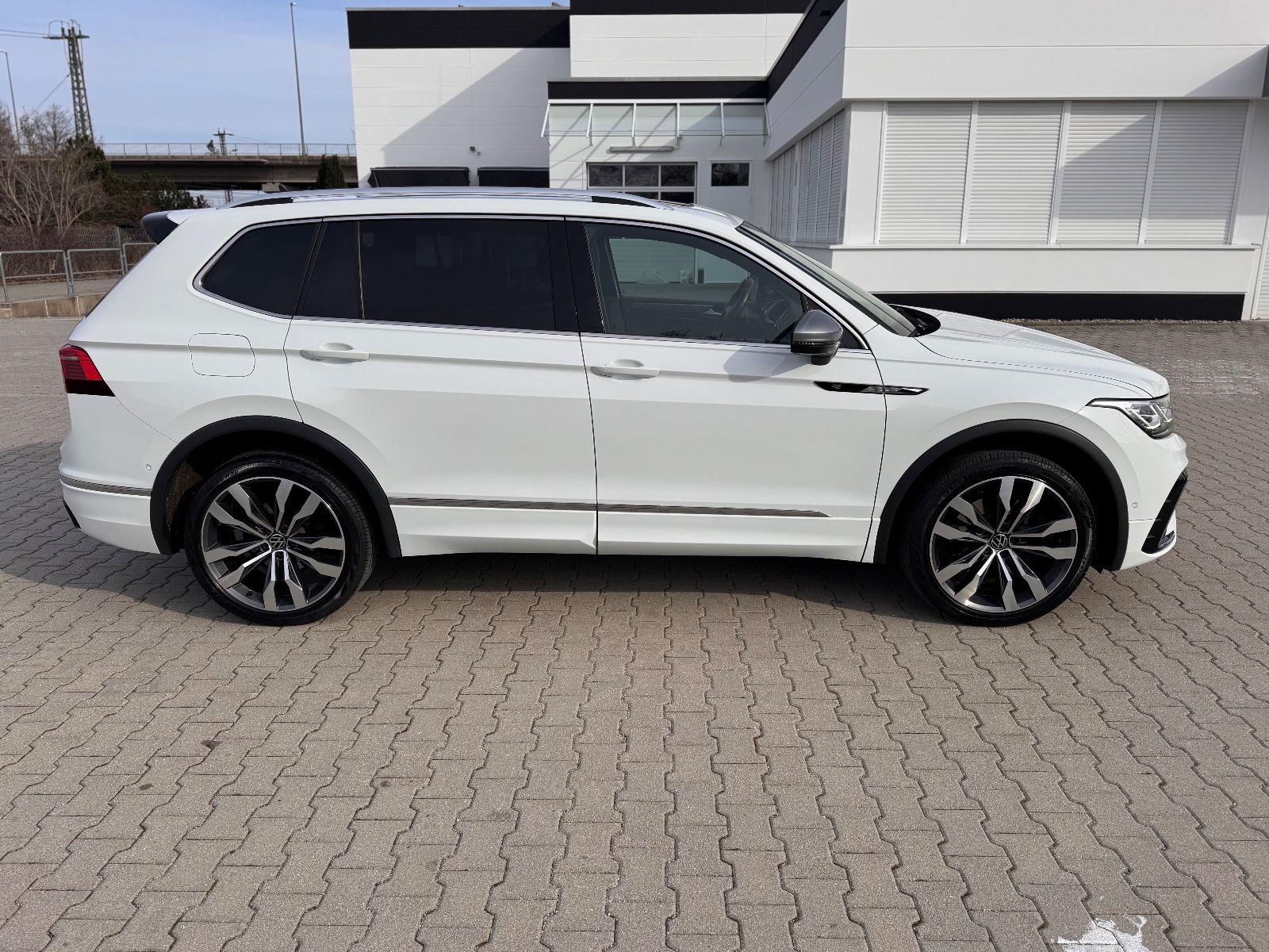 Volkswagen Tiguan Allspace R-Line 4Motion Garantie 2028 foto 7