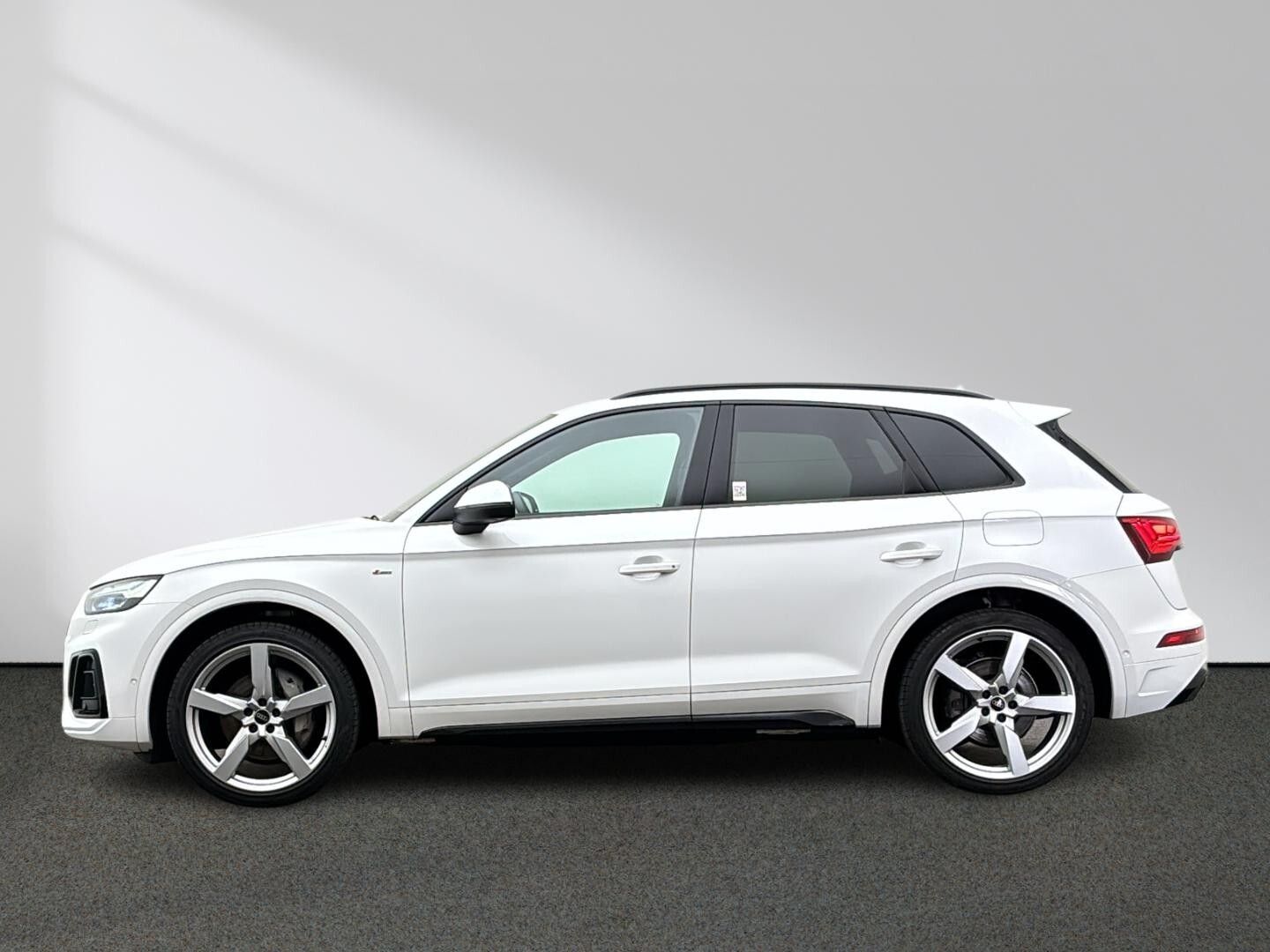 Audi Q5 55 TFSIe quattro S-line S-tronic LED Pano Nav foto 2