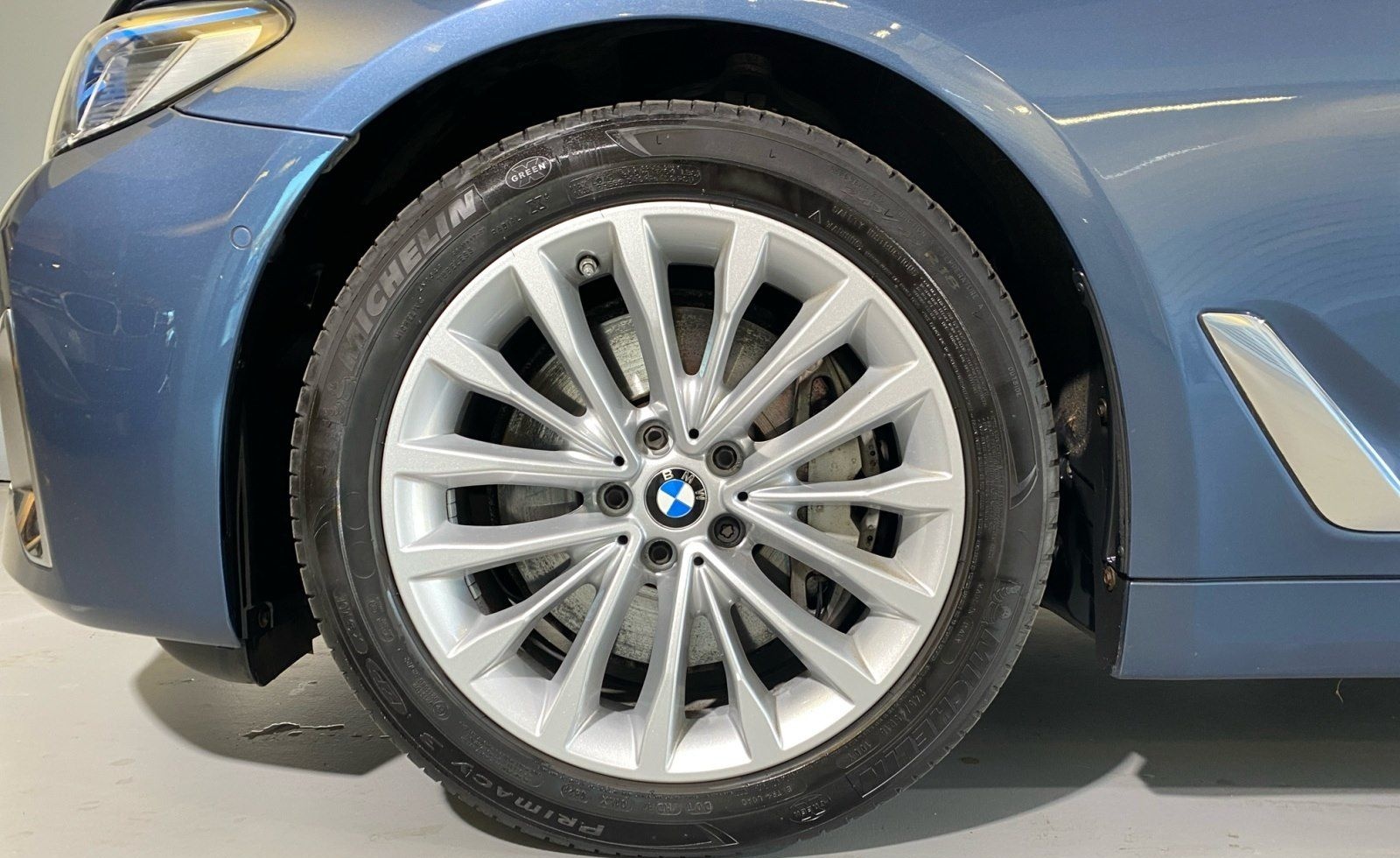 BMW 530d xDrive Touring Driv.Assist.Prof Head-Up foto 14