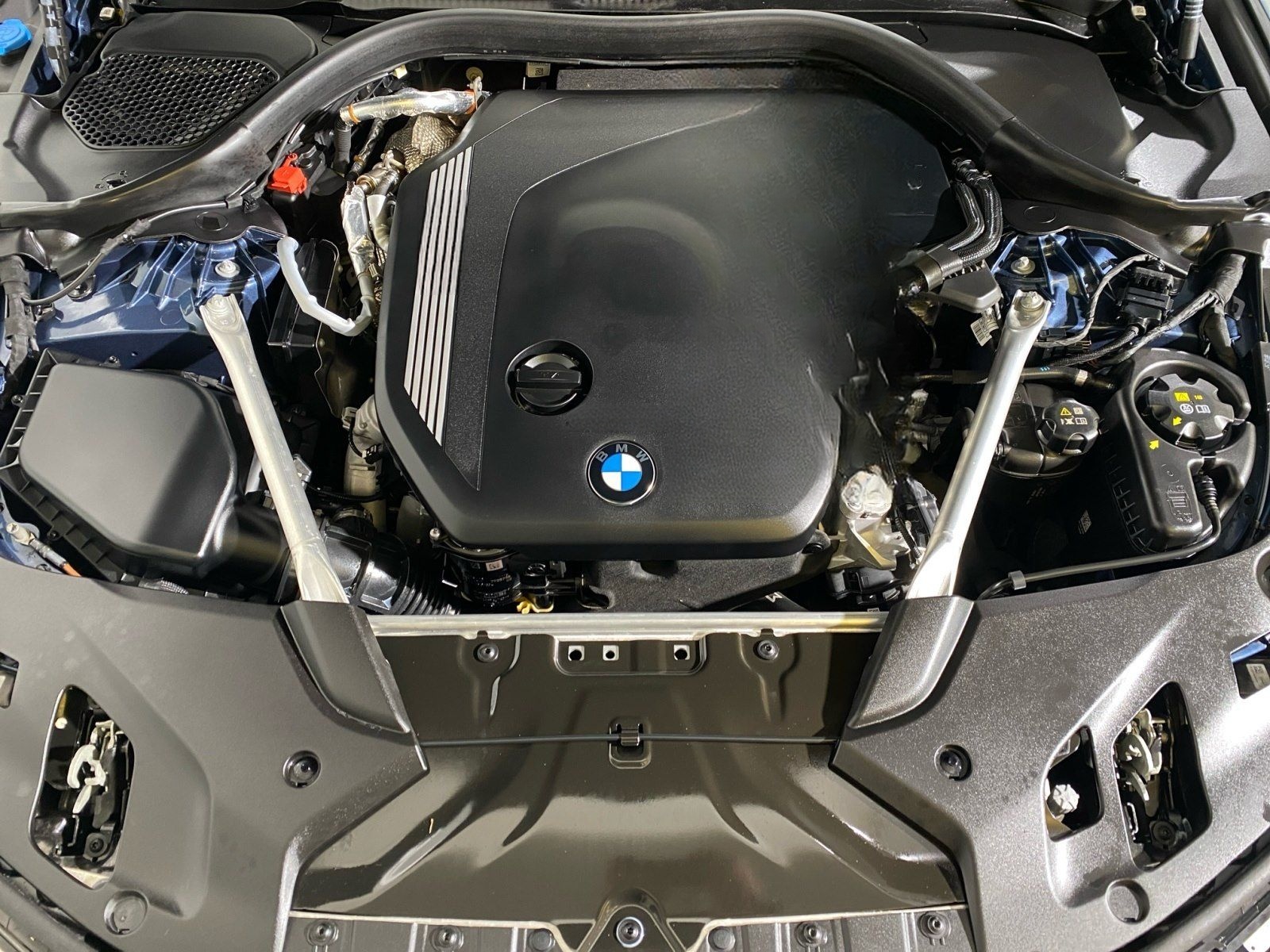 BMW 530d xDrive Touring Driv.Assist.Prof Head-Up foto 16