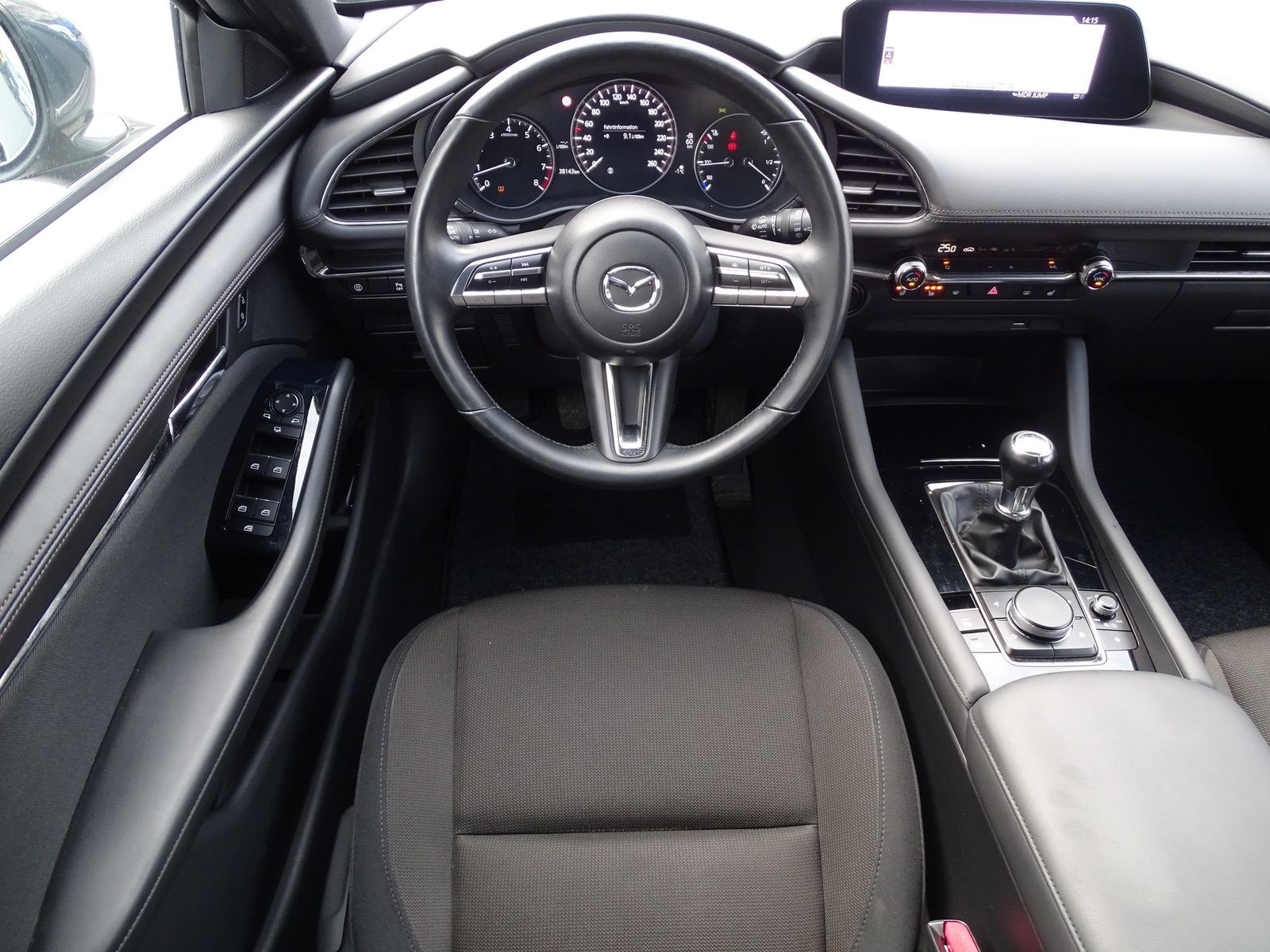 Mazda 3 2.0 M-Hybrid Selection LED Navi Head-Up Kamera foto 11
