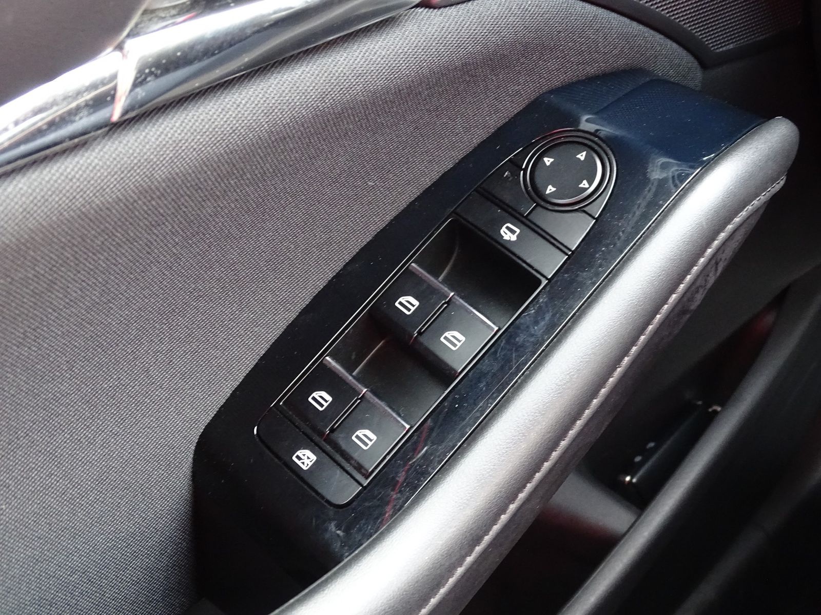 Mazda 3 2.0 M-Hybrid Selection LED Navi Head-Up Kamera foto 25