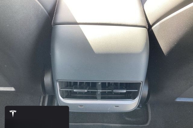Tesla Model 3 Rear-Wheel Drive foto 13
