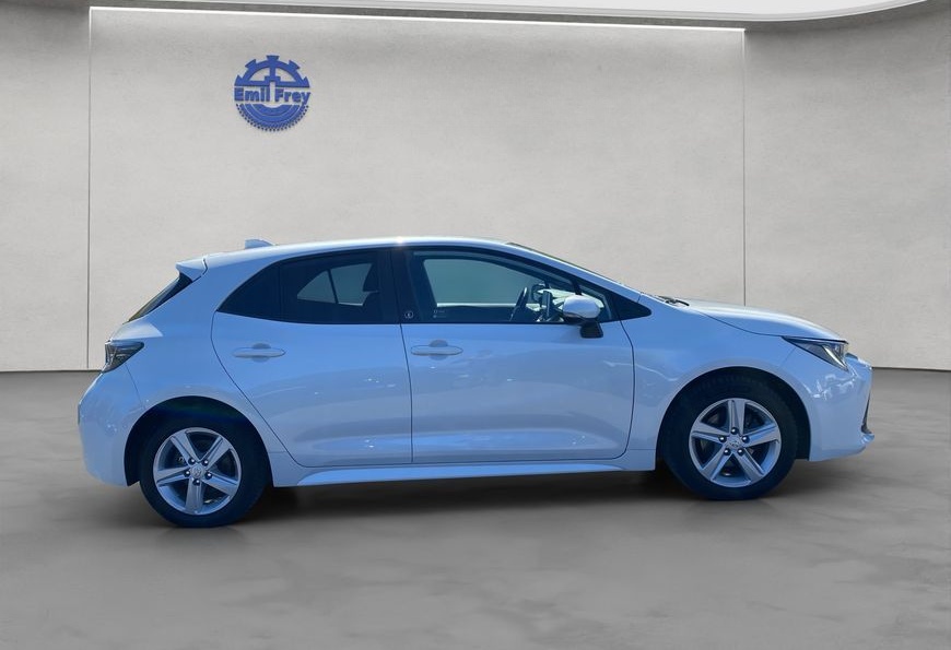Toyota Corolla 1.8 Hybrid Team Deutschland NAVI+BI-LED+ foto 7
