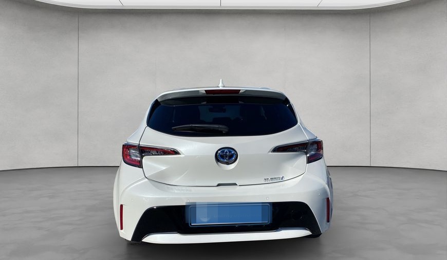 Toyota Corolla 1.8 Hybrid Team Deutschland foto 4