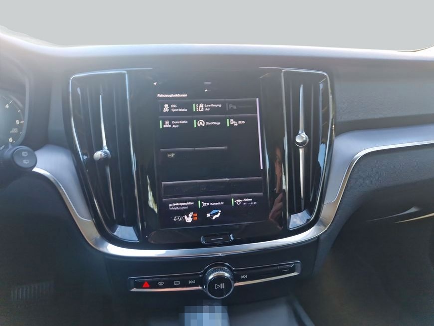 Volvo V60 D3 Geartronic Momentum Pro foto 14