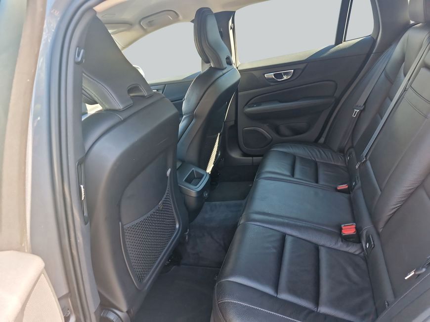 Volvo V60 D3 Geartronic Momentum Pro foto 10