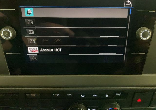 Volkswagen T6.1 Caravelle 2.0 TDI DSG Comfortline AHK ACC N foto 24