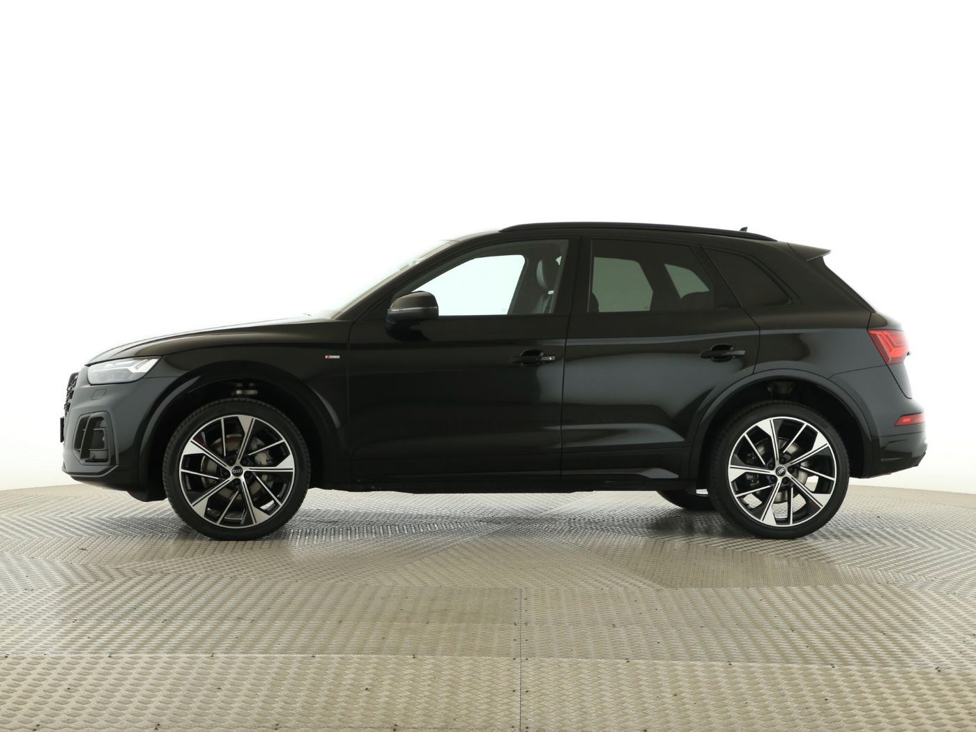 Audi Q5 40 TDI quattro S tronic S line Matrix|AHK|HUD foto 4