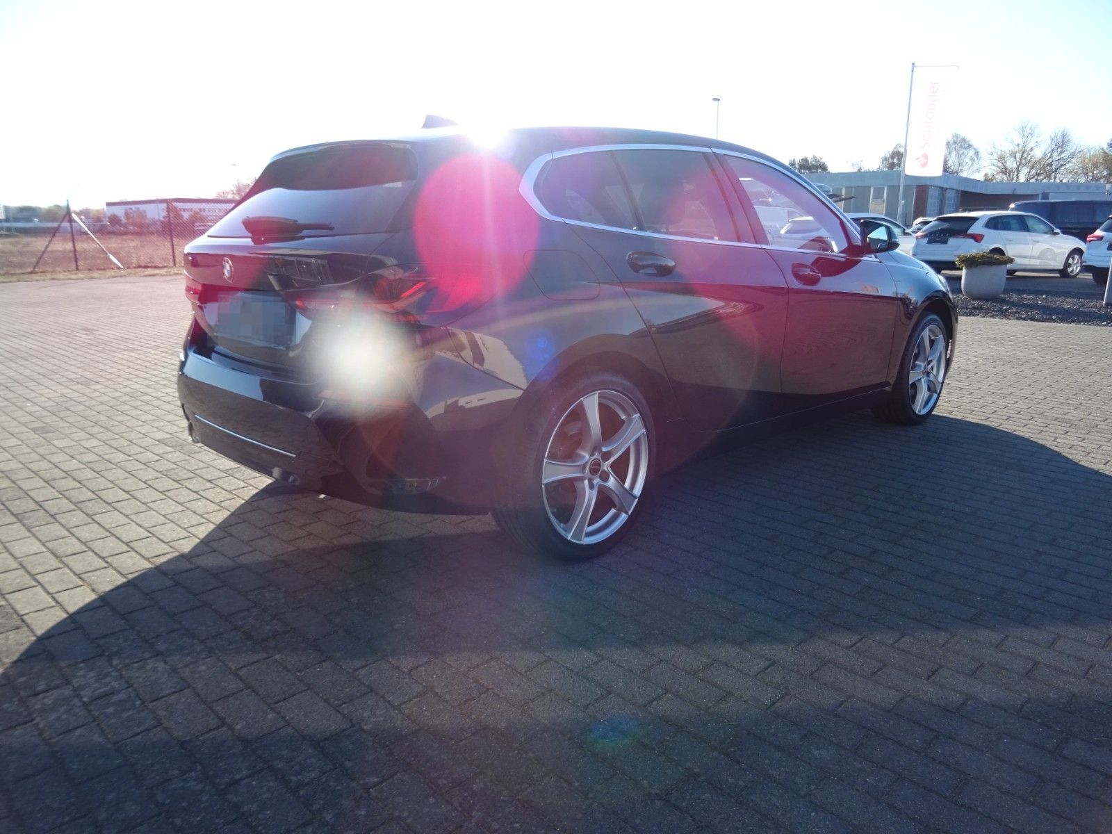 BMW Limousine 118 i foto 4