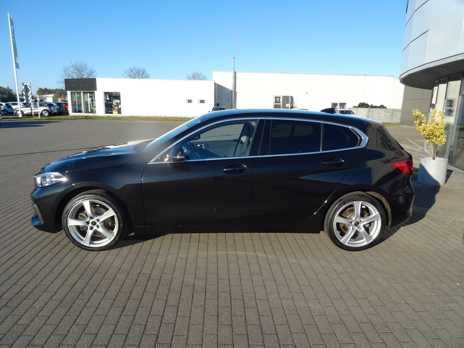 BMW Limousine 118 i foto 7