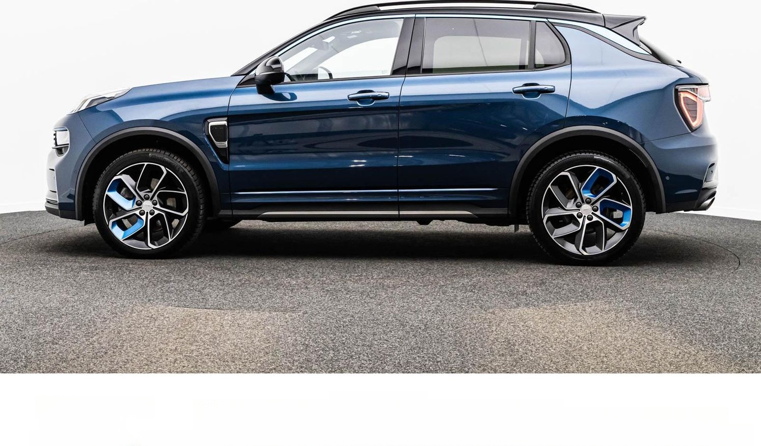 Lynk&Co LYNK & CO 01 1.5T PHEV 6.6kW ACC/TOTW/PANO/360° foto 12