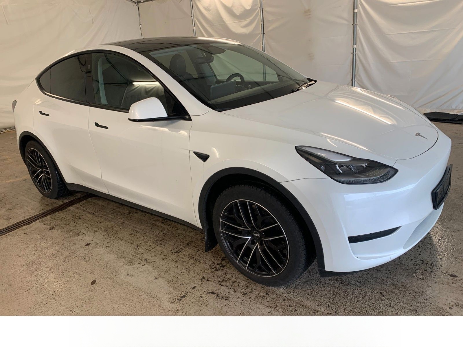 Tesla Model Y RWD Autopilot-4!!! |Pano | Wärmepumpe foto 2