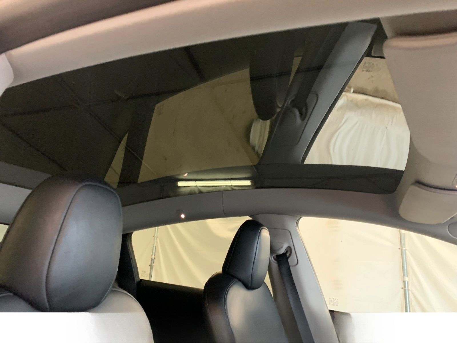 Tesla Model Y RWD Autopilot-4!!! |Pano | Wärmepumpe foto 4