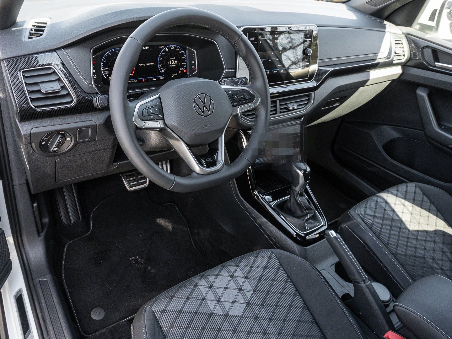Volkswagen T-Cross 1.0 TSI DSG R-Line LED MATRIX ALU PARKAS foto 9