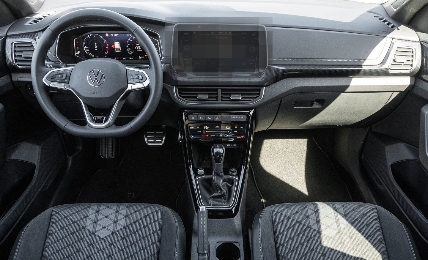 Volkswagen T-Cross 1.0 TSI DSG R-Line LED MATRIX ALU PARKAS foto 10