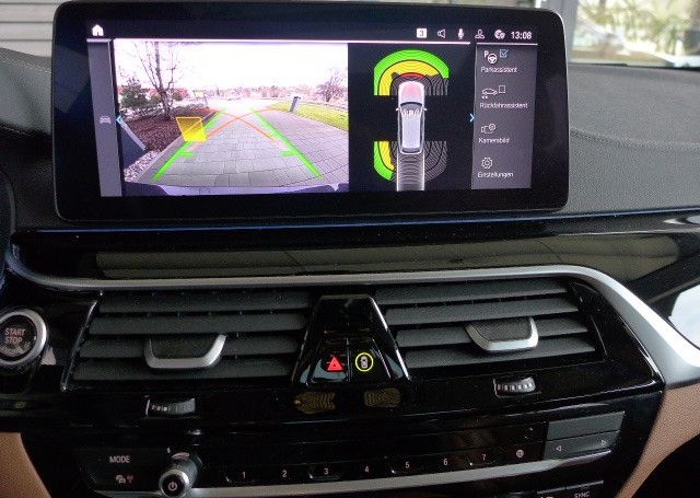 BMW 530e Touring Luxury Line/Pano.D/Driv.Assist Prof foto 11