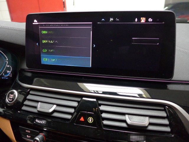 BMW 530e Touring Luxury Line/Pano.D/Driv.Assist Prof foto 15