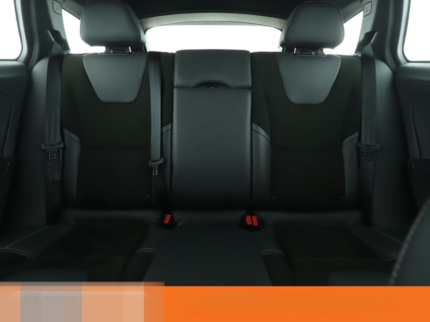 Volvo V60 2.0 T4 R-Design Aut.*TEMP*PDC*SHZ*ALU*KLIMA* foto 16