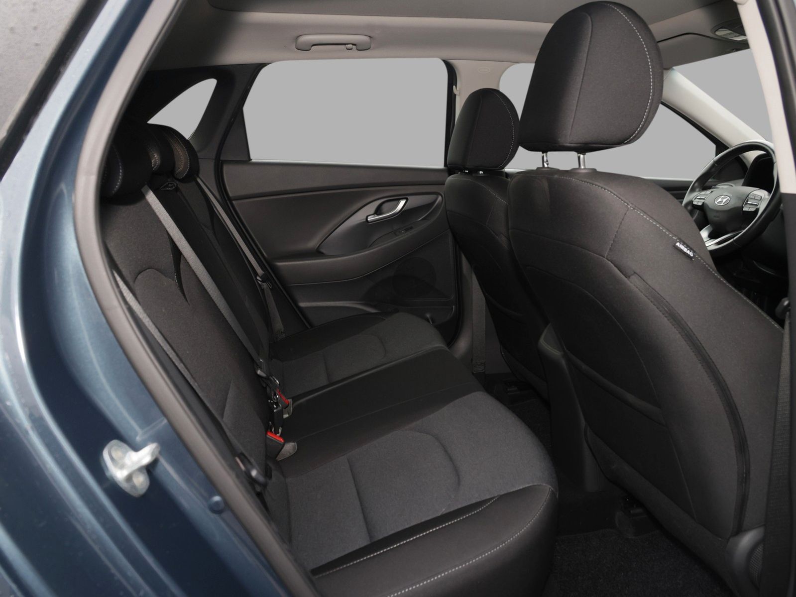 Hyundai i30 Edition 30+  Panodach neuer Motor 0 KM foto 15