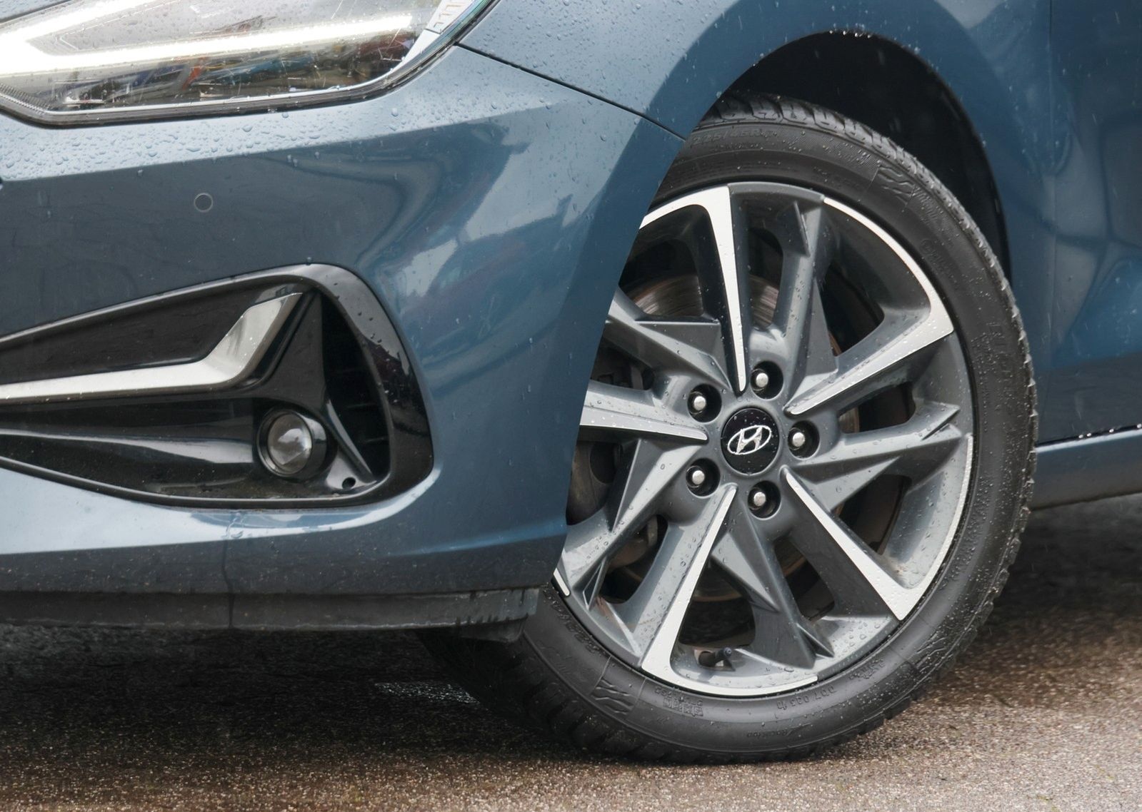 Hyundai i30 Edition 30+  Panodach neuer Motor 0 KM foto 4